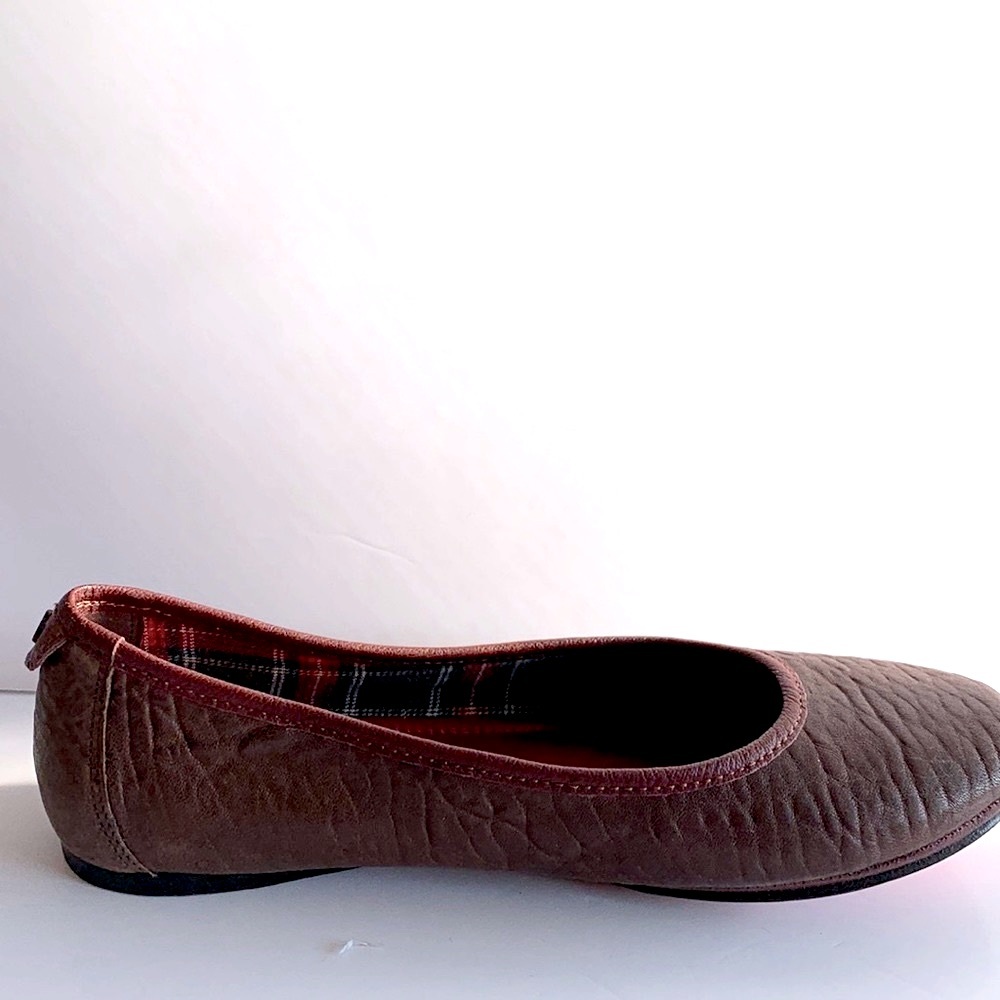 New H.S.Trask Women Ballerina hand crafted leather shoes French style size 7